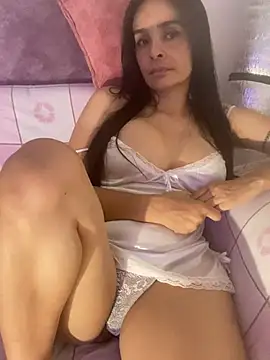 Snapshot of Alishak chatting on 03.20.25 Alishak online show from 03.20.25