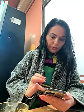 KimKelly13 online show from 02.02.26