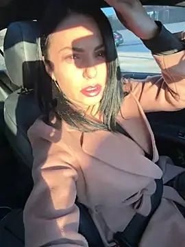 KimKelly13 online show from 02.19.26