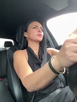 KimKelly13 online show from 04.13.26