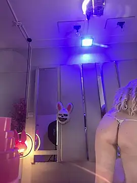 Snapshot of Broklinwhite_ chatting on 06.01.26 Broklinwhite online show from 06.01.26