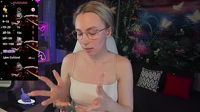 TiffanyBatson online show from 03.10.25