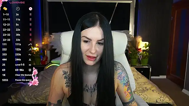 Snapshot of AmberDismond chatting on 04.21.26 AmberDismond online show from 04.21.26
