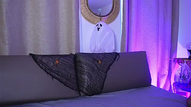 ShelleyMorell online show from 10.23.25