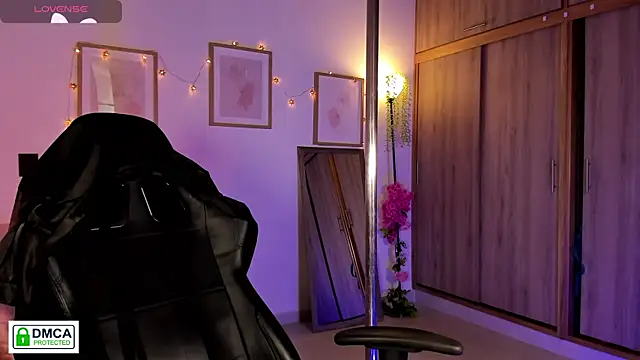 Lilabril online show from 03.15.26