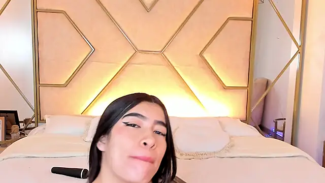 siara and zoe online show from 11.30.25