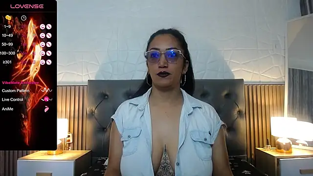 Snapshot of dayana_mendoza69 chatting on 01.20.25 dayana mendoza69 online show from 01.20.25