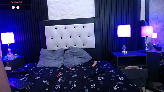 Snapshot of dayana_mendoza69 chatting on 01.21.25 dayana mendoza69 online show from 01.21.25