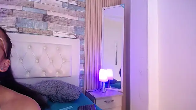 Snapshot of dayana_mendoza69 chatting on 01.08.26 dayana mendoza69 online show from 01.08.26