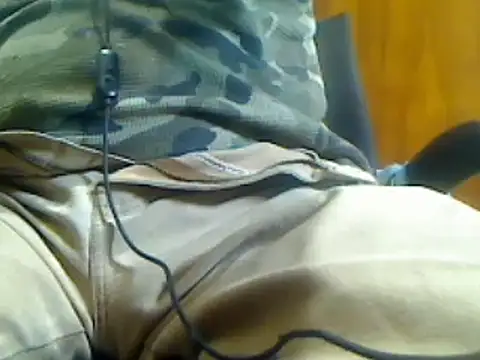 Snapshot of markluvskitty chatting on 01.24.25 markluvskitty online show from 01.24.25