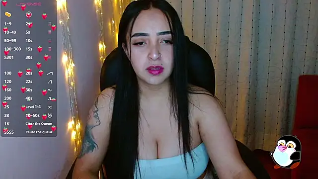 Snapshot of AmberGoddess_ chatting on 01.18.25 AmberGoddess  online show from 01.18.25