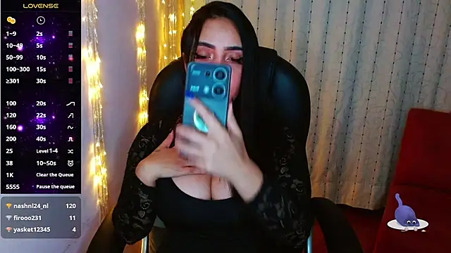 Snapshot of AmberGoddess_ chatting on 01.27.25 AmberGoddess  online show from 01.27.25