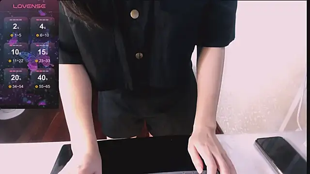 Lee Mi online show from 03.05.25