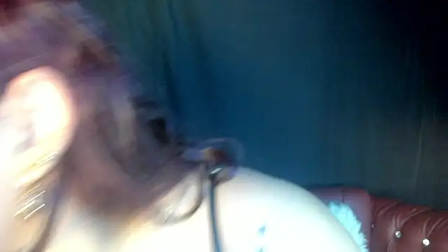 Snapshot of Biiancacox chatting on 04.18.26 Biiancacox online show from 04.18.26