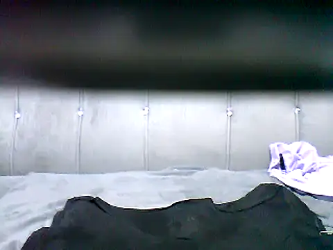 Snapshot of cutey-smile chatting on 02.19.25 cutey-smile online show from 02.19.25