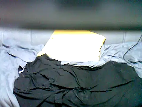 Snapshot of cutey-smile chatting on 02.21.25 cutey-smile online show from 02.21.25