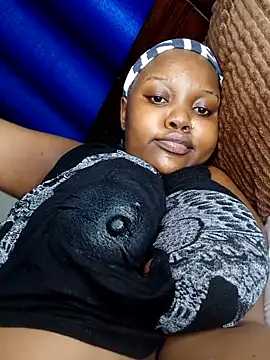 queennapal online show from 03.13.26