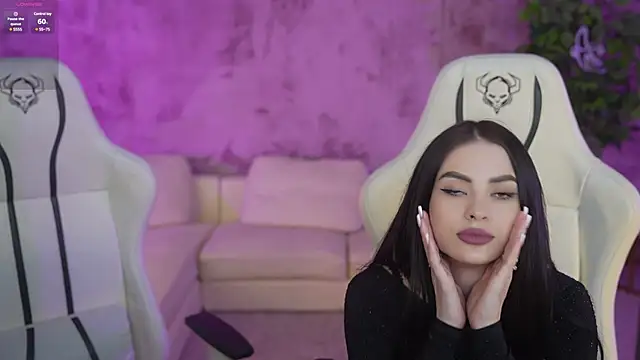 Snapshot of Tina_Breeze chatting on 02.06.25 Tina Breeze online show from 02.06.25