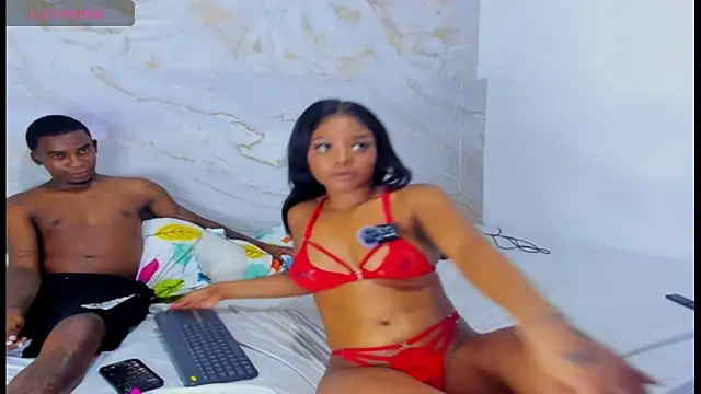 Snapshot of mariamRosse chatting on 06.14.26 mariamRosse online show from 06.14.26
