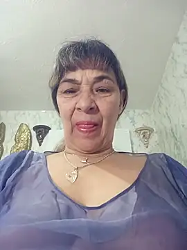 Snapshot of biancchi chatting on 12.03.25 biancchi online show from 12.03.25