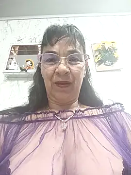 Snapshot of biancchi chatting on 03.27.26 biancchi online show from 03.27.26