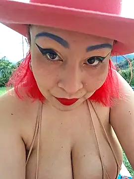 Andrea Bloomix online show from 01.05.26