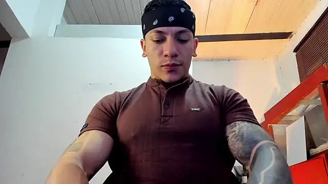 aquiles 51 online show from 10.17.25