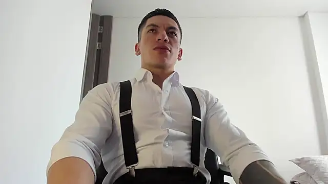 Snapshot of aquiles_51 chatting on 06.18.26 aquiles 51 online show from 06.18.26