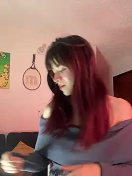 SuzzyyM online show from 06.26.26