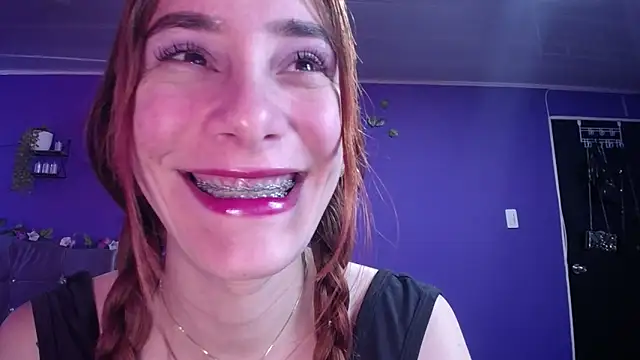 IsaBaileys  online show from 09.25.25