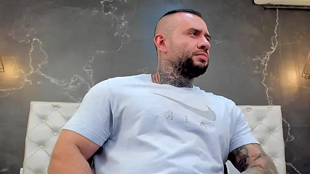 Snapshot of BruceDallas chatting on 12.15.24 BruceDallas online show from 12.15.24