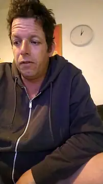Snapshot of Knuffelstaaf123 chatting on 04.20.26 Knuffelstaaf123 online show from 04.20.26