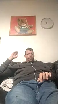 Snapshot of Knuffelstaaf123 chatting on 05.04.26 Knuffelstaaf123 online show from 05.04.26