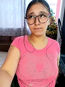 Cute Penelope online show from 12.20.24