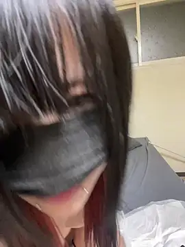 Snapshot of miyabi_room chatting on 04.01.26 miyabi room online show from 04.01.26