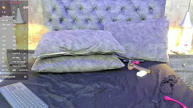 Honey-420- online show from 12.04.25