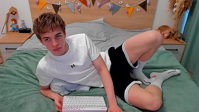 Fandi 777 online show from 03.03.26