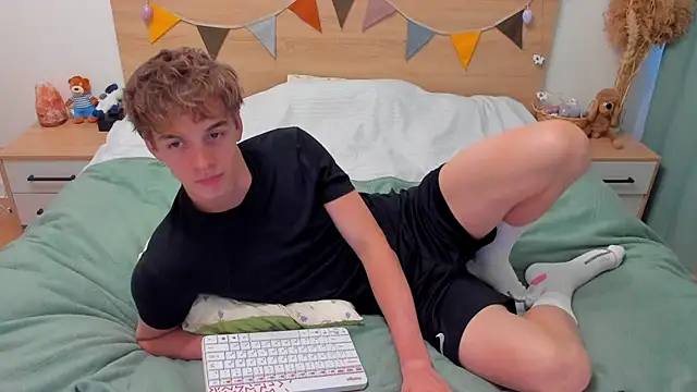 Fandi 777 online show from 04.03.26