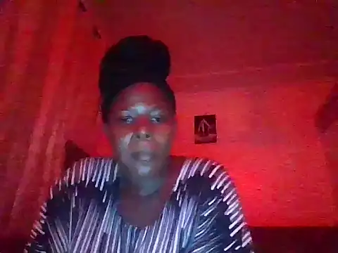 Snapshot of Sweetie_pussy chatting on 04.19.26 Sweetie pussy online show from 04.19.26