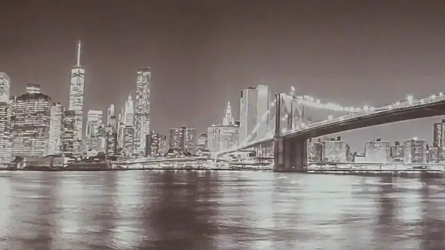 Astoria Moon online show from 02.05.26