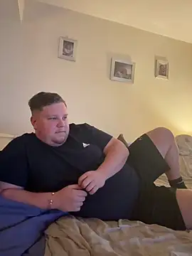 Lukeyboy027 online show from 03.30.26