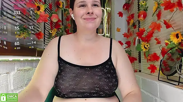 Snapshot of Candys_booty chatting on 10.07.25 Candys booty online show from 10.07.25
