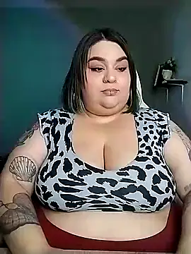 tiffany laurens online show from 02.02.25