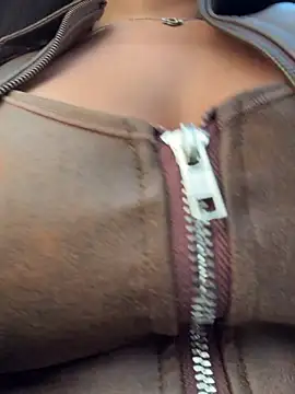 Syka0001 online show from 12.18.25