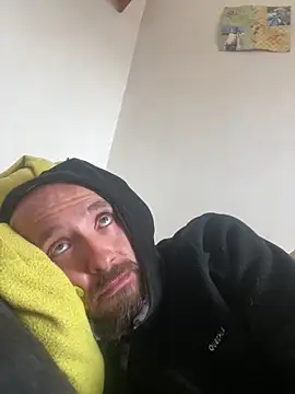 Snapshot of branleurbidu90 chatting on 02.15.26 branleurbidu90 online show from 02.15.26