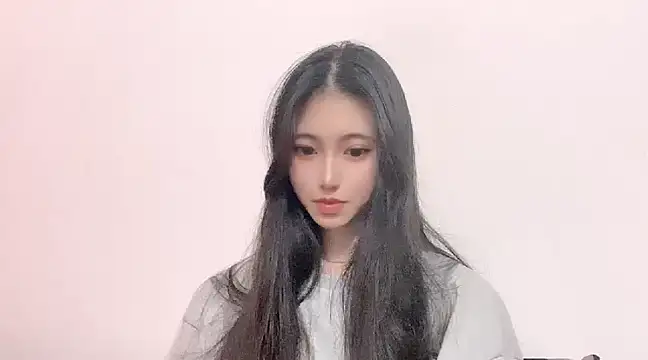 Snapshot of -hanime- chatting on 12.03.24 -hanime- online show from 12.03.24