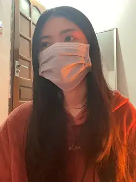 Snapshot of -hanime- chatting on 12.12.24 -hanime- online show from 12.12.24