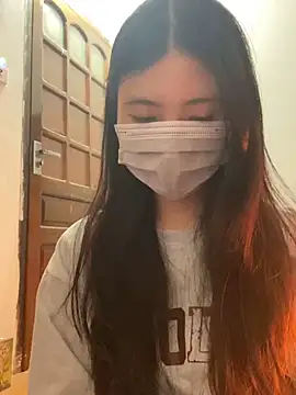 Snapshot of -hanime- chatting on 12.21.24 -hanime- online show from 12.21.24