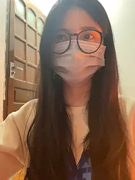 Snapshot of -hanime- chatting on 01.07.25 -hanime- online show from 01.07.25