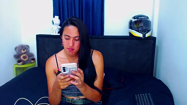 misss estrella online show from 04.15.26